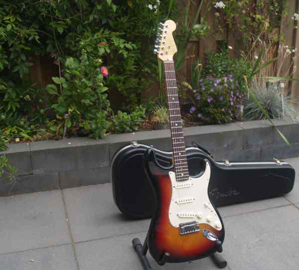 Fender Stratocaster - USA Deluxe - 2002 - Afbeelding 10